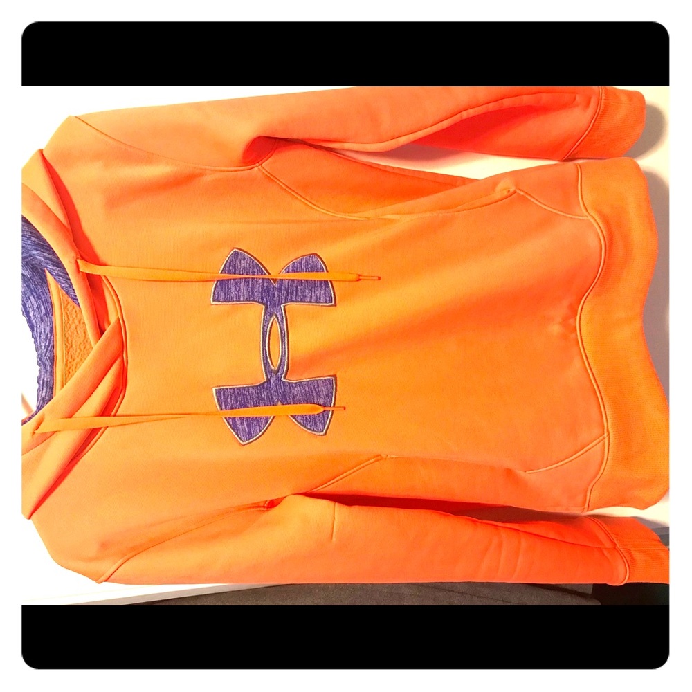 Under Armour hoodie